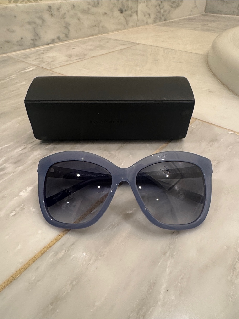 Banana Republic Daria Sunglasses Blue